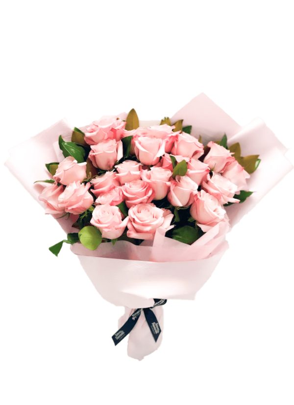 bouquet of two dozen pink roses