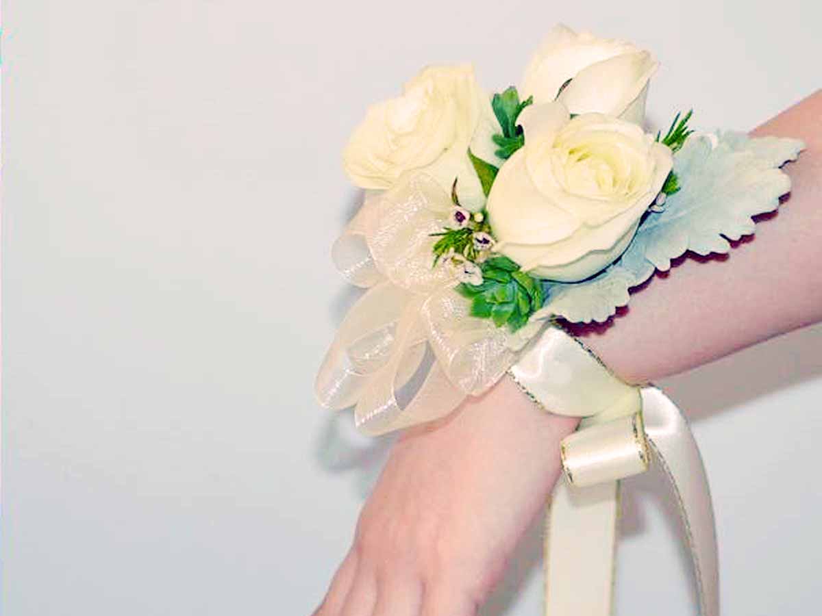 Wrist Corsage For Formals & Weddings - Inflower Florist Marsfield